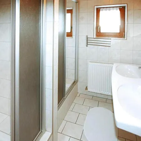 Large With Garden And Balcony In Oetztal Feriehus
