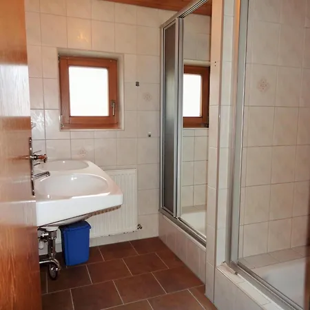 Large With Garden And Balcony In Oetztal *