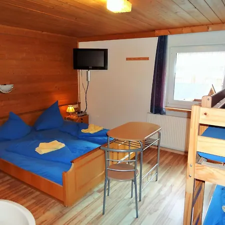 Large With Garden And Balcony In Oetztal Feriehus Längenfeld